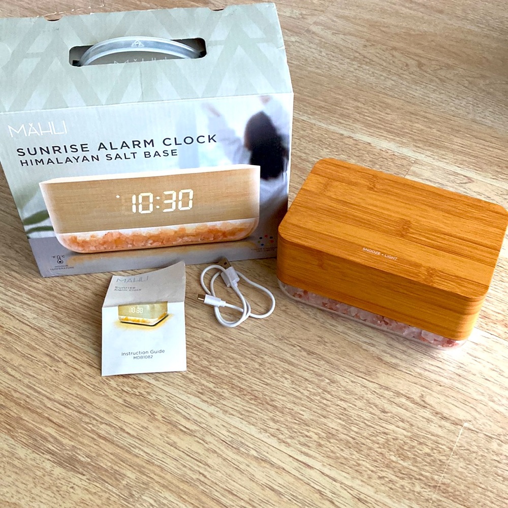 ❤️Himalayan Salt Base Clock❤️ - Picture 3 of 7